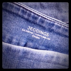 Jeggings for Curves!